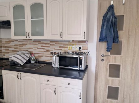 Pronájem bytu, 2+kk, 35 m²