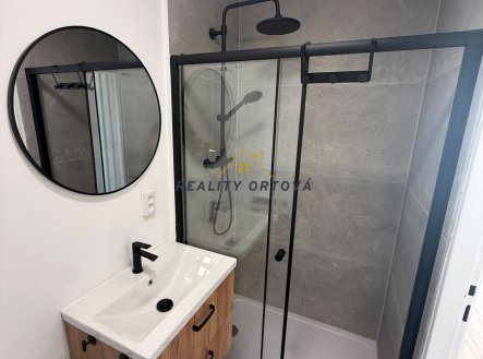 Pronájem bytu, 2+kk, 35 m²