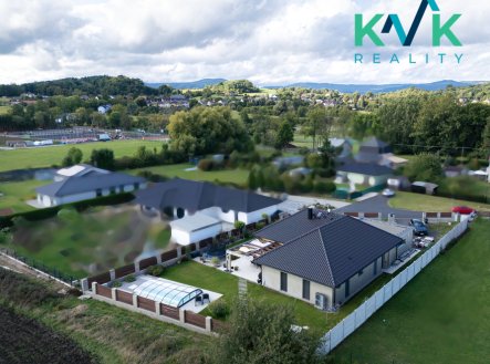 Prodej domu/vily, 228 m² obrázek