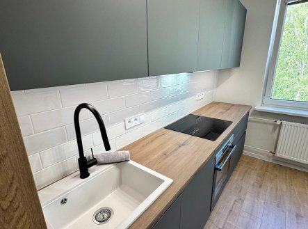Prodej bytu, 3+kk, 66 m²