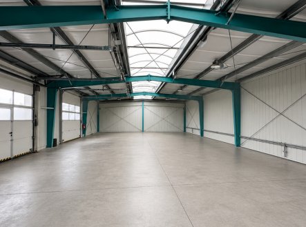 Pronájem výrobní prostory, 2 780 m²