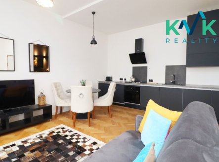 Pronájem bytu, 1+kk, 50 m²