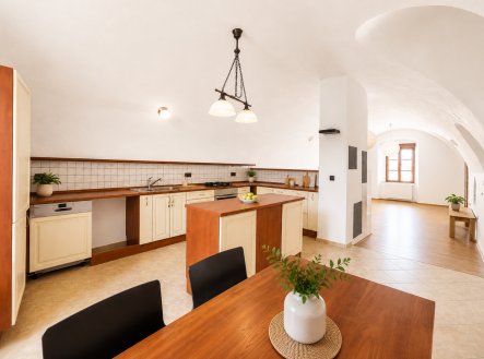 Pronájem bytu, 2+kk, 79 m² obrázek