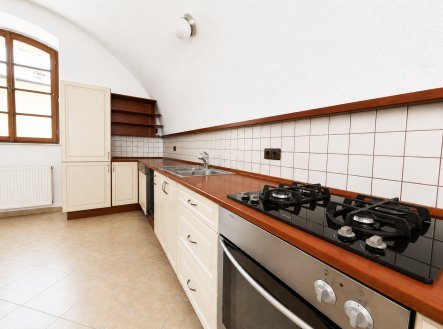 Pronájem bytu, 2+kk, 79 m²