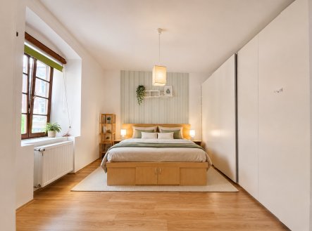 Pronájem bytu, 2+kk, 79 m²