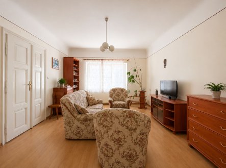 Pronájem bytu, 2+1, 90 m²