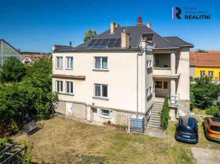 Prodej nájemního domu, 420 m²