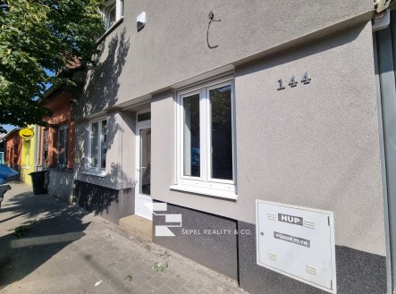 Pronájem restaurace, 154 m²