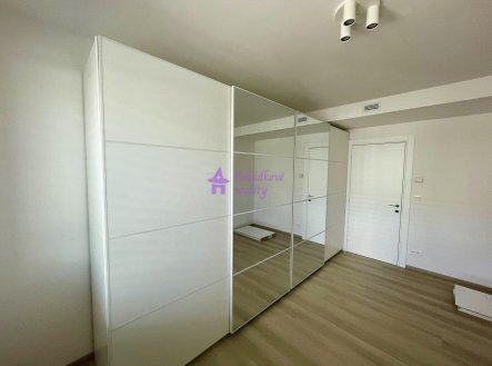 Pronájem bytu, 2+kk, 64 m²