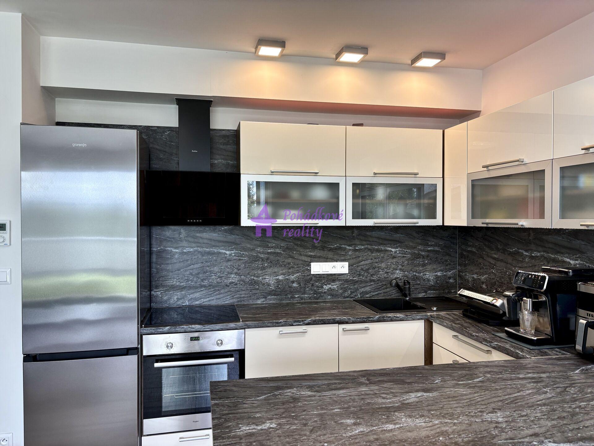 Pronájem bytu 1+KK, 74 m², Olomouc - ul.Loudova