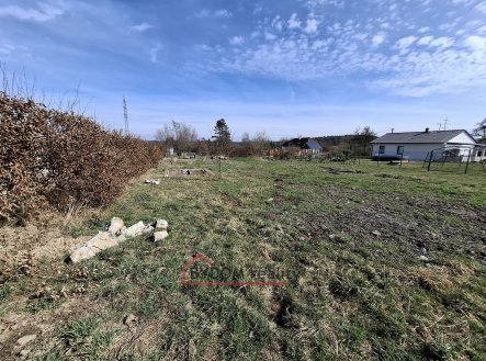 Prodej pozemku pro bydlení, 866 m² obrázek