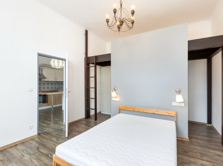 Pronájem bytu, 2+kk, 46 m²