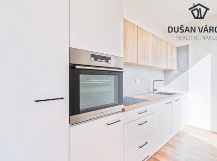 Pronájem bytu, 2+kk, 65 m²