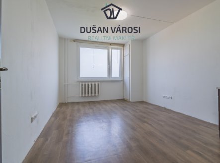 Pronájem bytu, 1+kk, 27 m²