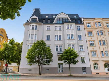Pronájem bytu, 1+kk, 32 m²