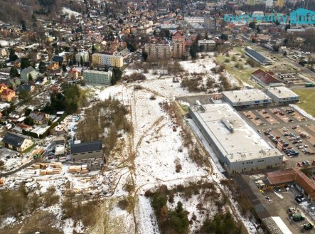 Prodej pozemku pro komerční výstavbu, 24 657 m²