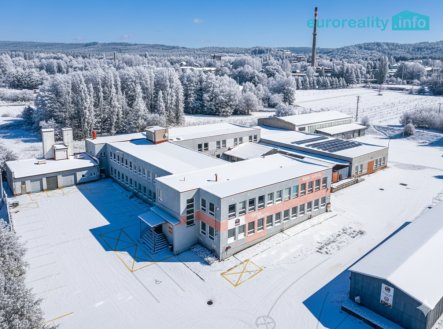 Pronájem skladu, 607 m²