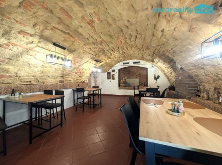 Pronájem restaurace, 75 m²