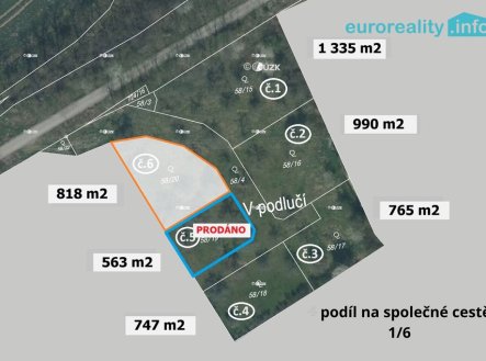 Prodej - pozemek pro bydlení, 818 m² obrázek