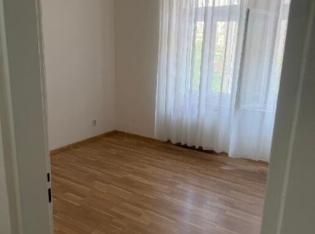 Pronájem kanceláře, 48 m²