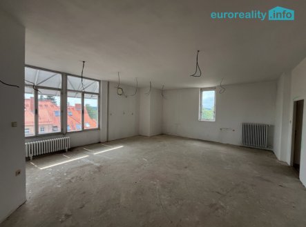 Pronájem bytu, 2+kk, 90 m²