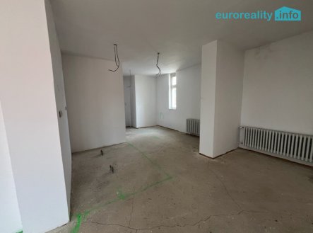 Pronájem bytu, 2+kk, 90 m²
