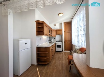 Prodej bytu, 2+1, 55 m²