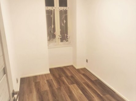 Pronájem bytu, 2+kk, 34 m²