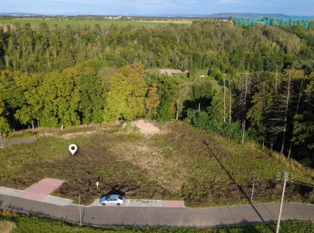 Prodej pozemku pro bydlení, 1 211 m²