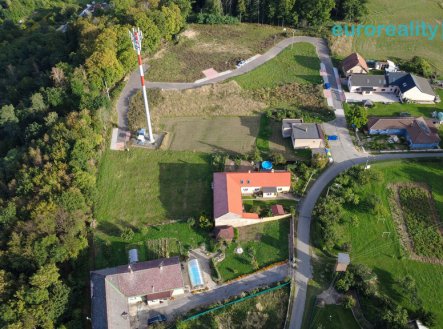 Prodej pozemku pro bydlení, 1 211 m²