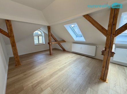 Prodej bytu, 1+kk, 41 m²
