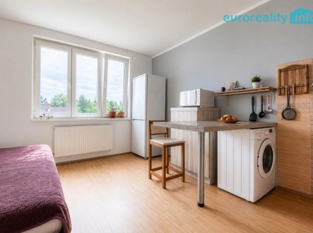 Pronájem bytu, 2+kk, 35 m²