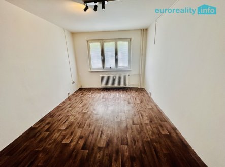 Pronájem bytu, 1+1, 38 m²