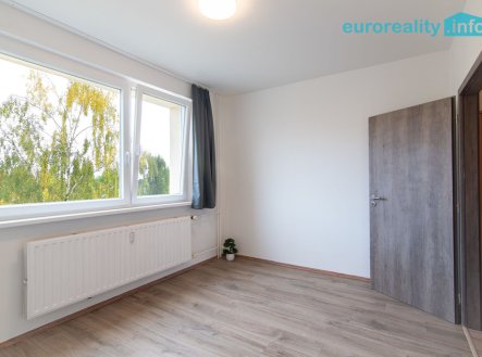 Pronájem bytu, 2+kk, 42 m²