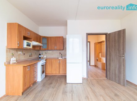 Pronájem bytu, 2+kk, 42 m²