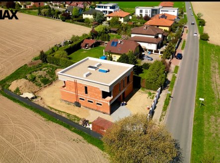 Prodej domu/vily, 334 m² obrázek