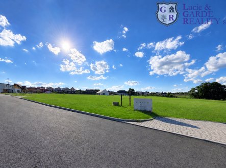 Prodej pozemku pro bydlení, 975 m² obrázek