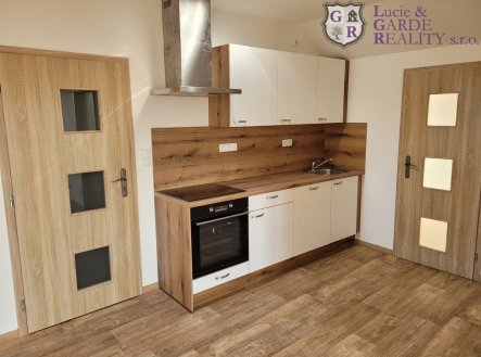 Pronájem bytu, 2+kk, 60 m²