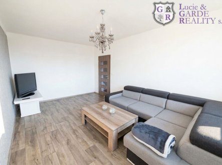Pronájem bytu, 2+1, 58 m²
