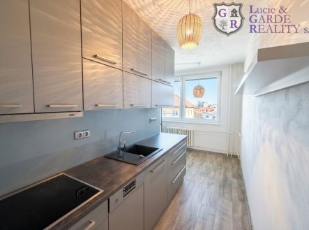 Pronájem bytu, 2+1, 58 m² obrázek
