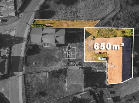 Prodej pozemku pro bydlení, 1 942 m²