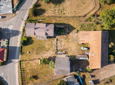 Prodej pozemku pro bydlení, 1 942 m²
