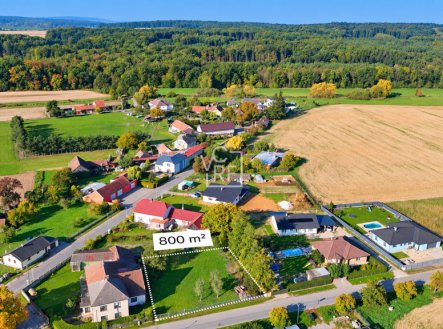 Prodej pozemku pro bydlení, 800 m²