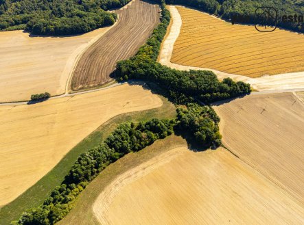 Prodej pozemku, zemědělská půda, 38 057 m²
