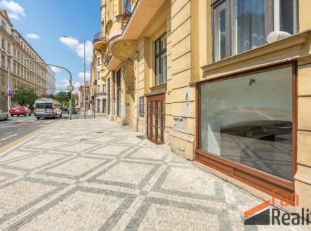 Pronájem obchodní prostory, 86 m²