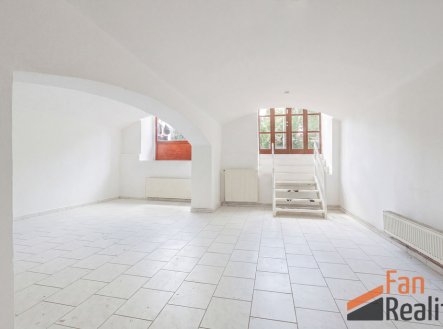 Prodej jiné komerční nemovitosti, 86 m² obrázek