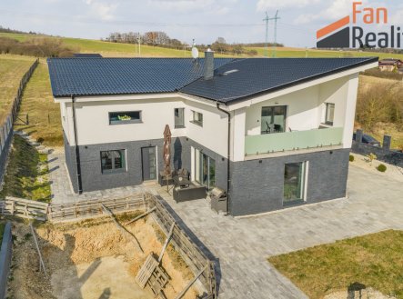 Prodej domu/vily, 210 m²