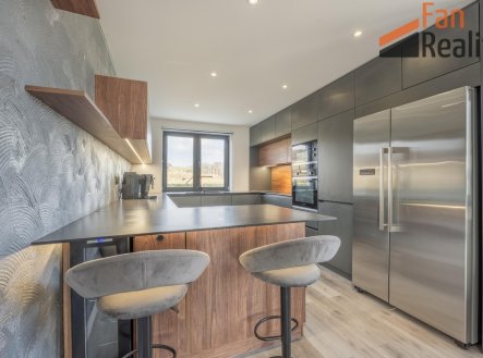 Prodej domu/vily, 210 m²