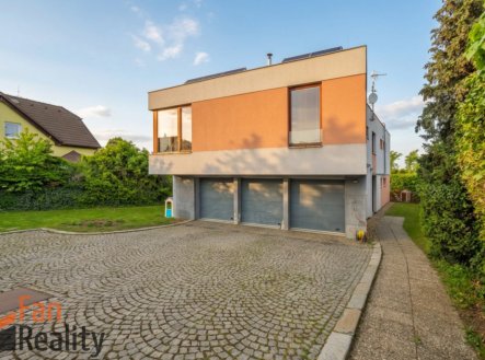 Prodej bytu, 4+kk, 91 m²