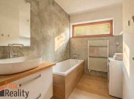Prodej bytu, 4+kk, 91 m²